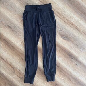 Lululemon ready to rulu HR joggers 4